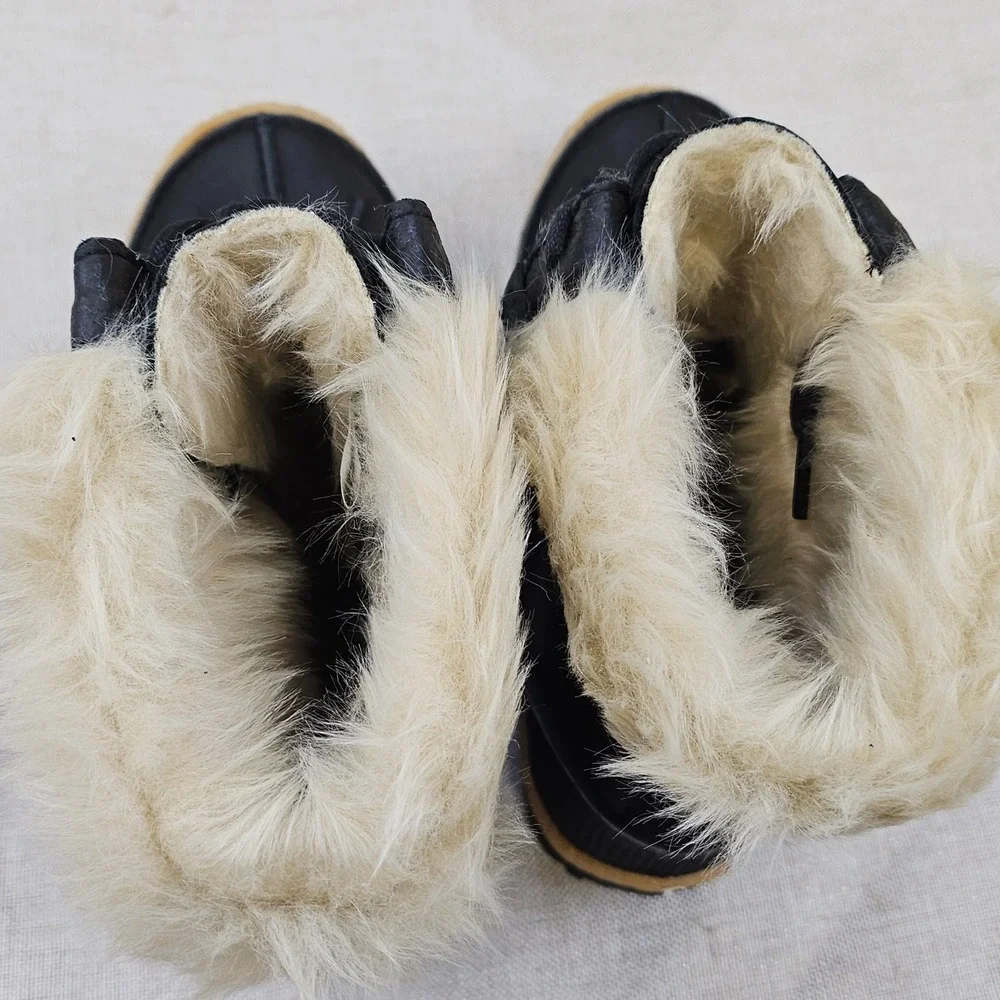 Merrell Tremblant Mid Polar Waterproof Black Duck Boots 200 Gram Womens 5.5